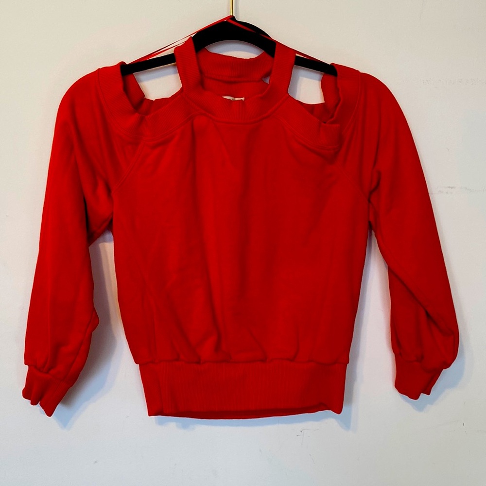 Size Small off the shoulder sweater.